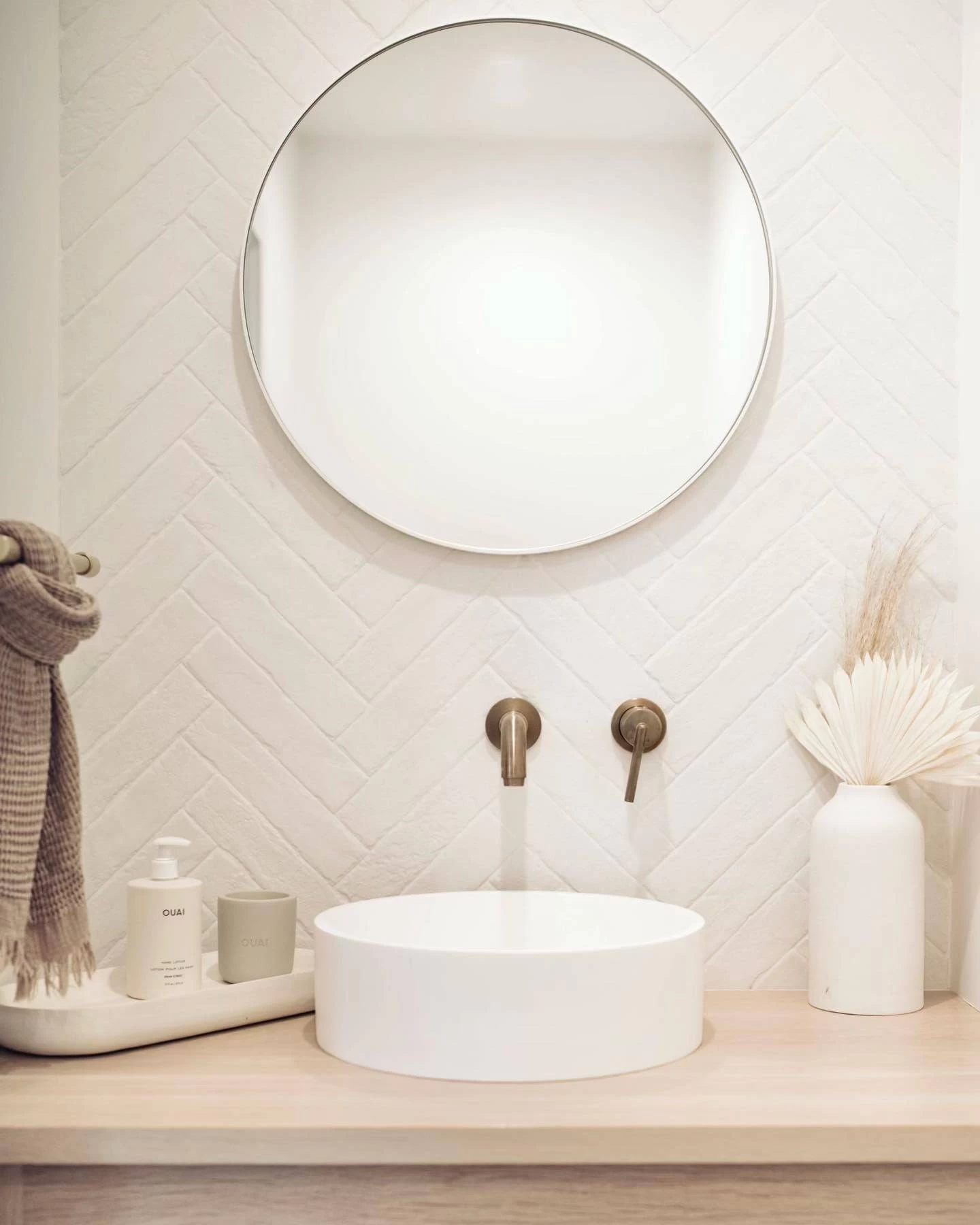 MSI Brickstone White Brick Matte Porcelain Tile 2" X 10" - Image 2