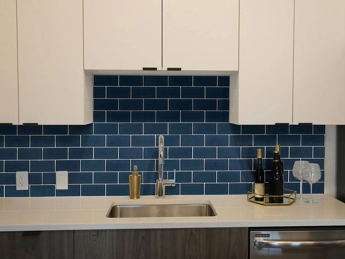 MSI Backsplash And Wall Tile Midnight Glass Subway Glass Tile 3" X 8" - Image 2